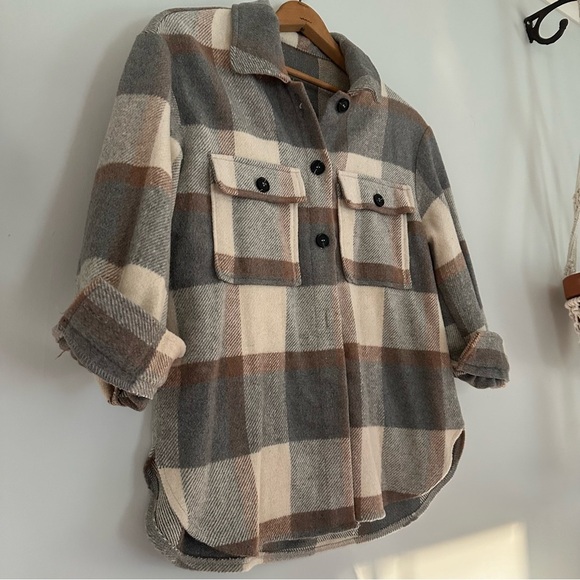 Grey Tan Plaid Checkered Shacket - Picture 1 of 14